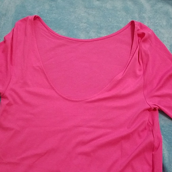 Tee shirt - Picture 2 of 3